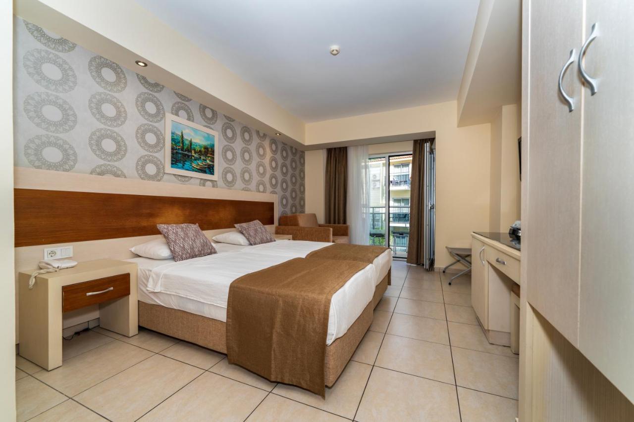 Hotel Montebello